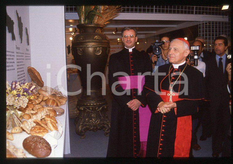 35mm vintage slide*  1994  ROMA CARDINALE Ugo POLETTI festa del pane