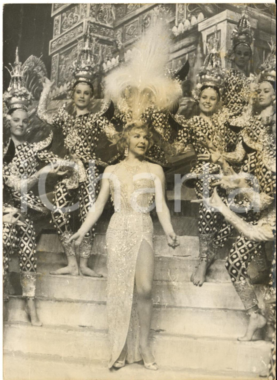 1959 CASINO DE PARIS - Line RENAUD dans la revue "Plaisirs" - Photo 13x18 cm
