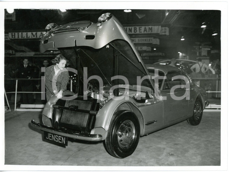 1954 LONDON Earl's Court MOTOR SHOW - Model showing the engine of JENSEN 541 