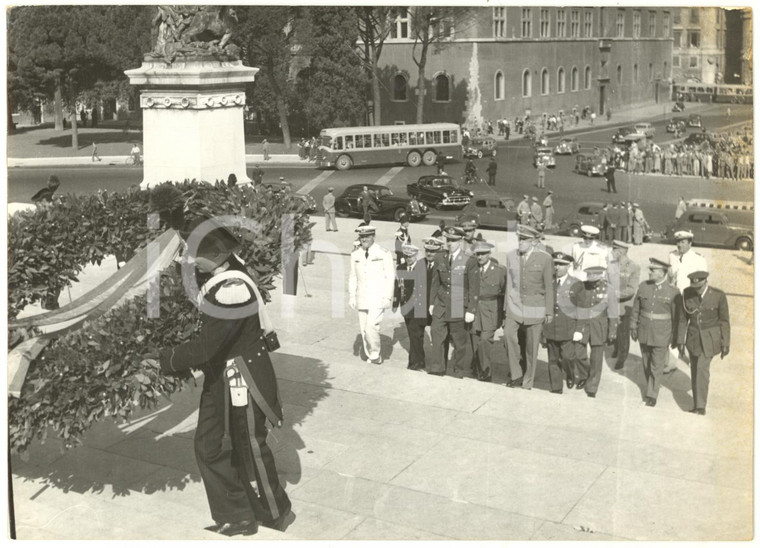 1953 ROMA Missione Militare Spagnola omaggia la tomba del Milite Ignoto *Foto