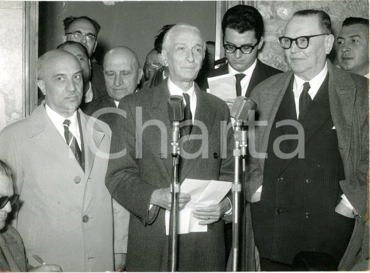 1960 ROMA CIAMPINO Antonio SEGNI e delegazione italiana ONU in conferenza stampa