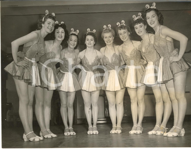 1954 ALDERSHOT The WINDMILL GIRLS ready to open TV's "Garrison Theatre" *Photo
