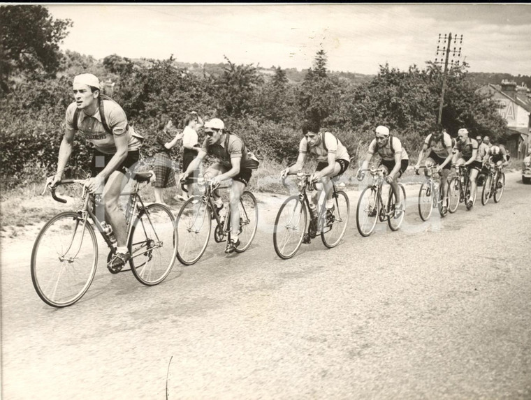 1953 CICLISMO TOUR DE FRANCE Roger HASSENFORDER in testa al gruppo *Foto