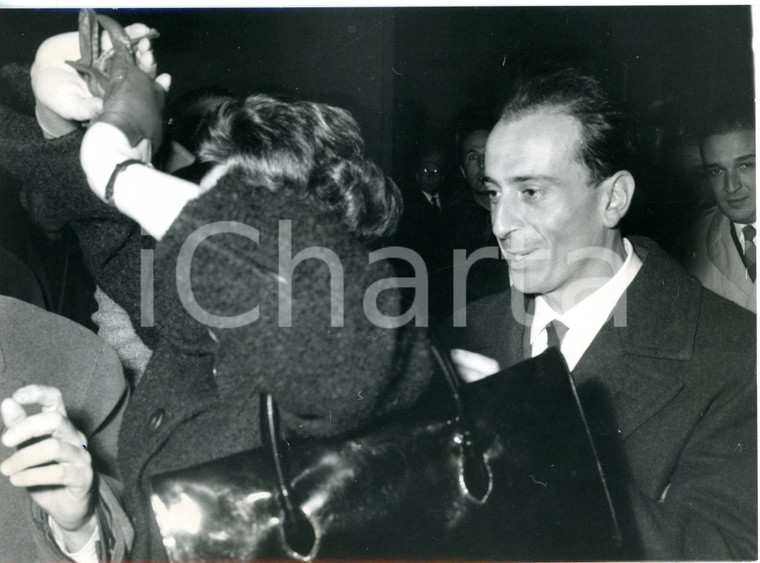 1961 MILANO "Giallo dell'idroscalo" - Aldo TITOBELLO all'uscita dal tribunale