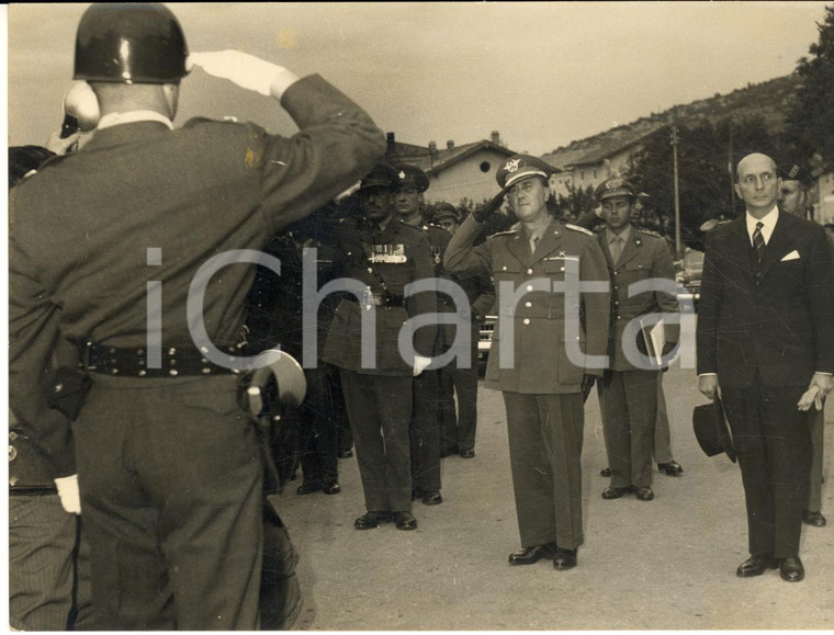 1954 Castello di DUINO Accordo per Trieste - Arrivo gen. Edmondo DE RENZI *Foto