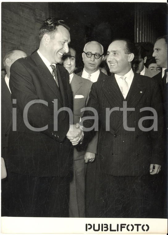 1954 ROMA Oscar Luigi SCALFARO accoglie Raimondo VISENTIN prosindaco di Trieste