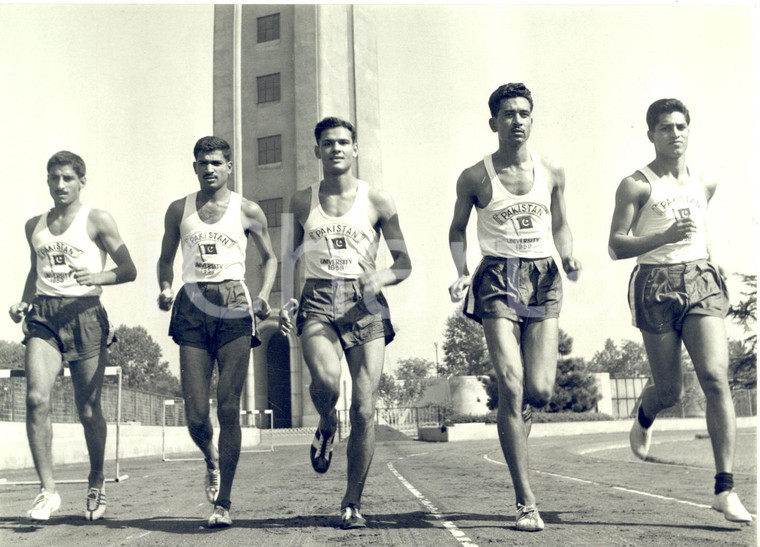 1959 TORINO UNIVERSIADI Allenamento degli atleti del PAKISTAN - Foto 18x13 cm