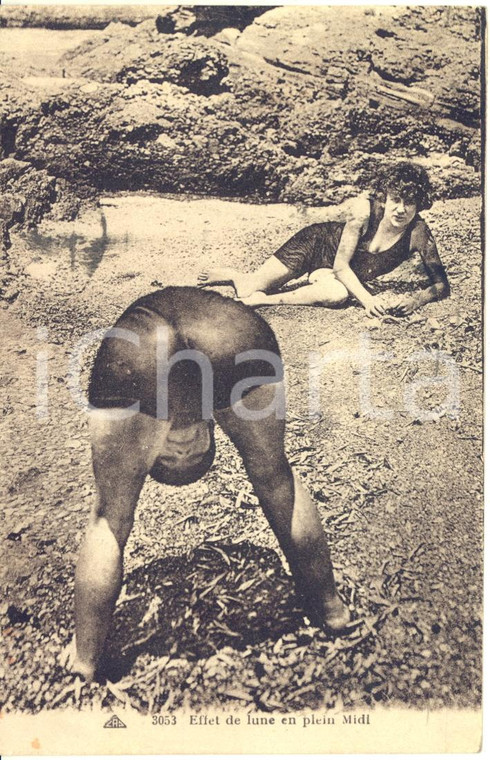 1921 EROTICA VINTAGE Donne in spiaggia con costume trasparente - Cartolina FP VG