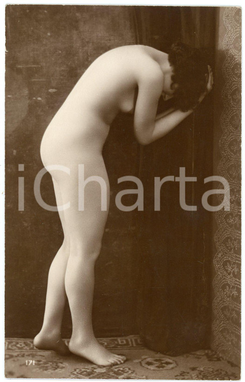 1910ca VINTAGE EROTIC Nude woman - Postcard risque BOUDOIR