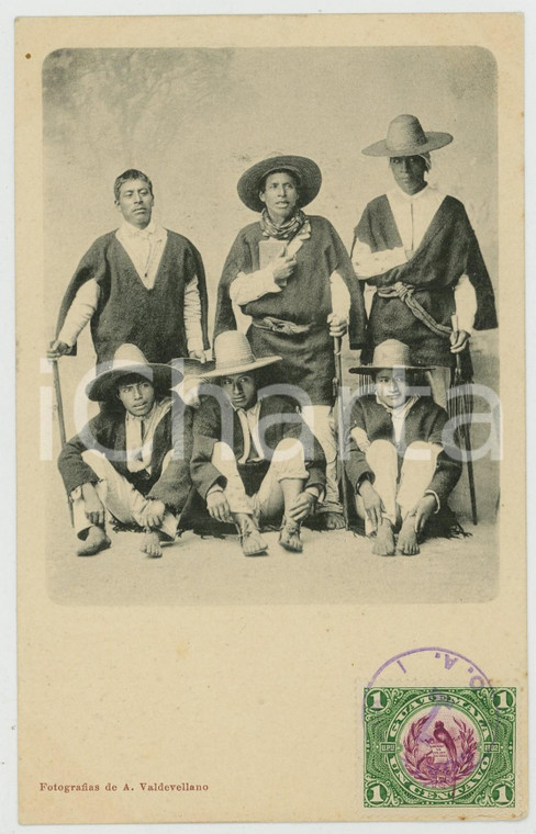 1900 ca GUATEMALA Hombres con sombreros - Postcard TYPES ETHNIC  Cartolina postale d'epoca, con bollo e timbro al recto.CONDIZIONI: G FORMATO: FP    originale e autentica 1