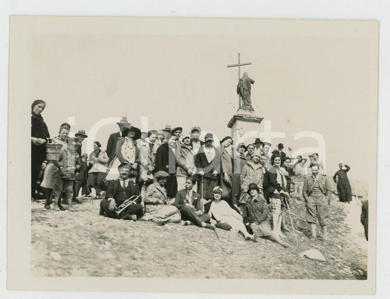 1920 ca LOMBARDIA Gruppo Escursionisti VOGHERA - Al pilone votivo *Foto (2)