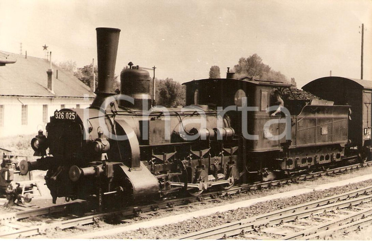 1970 ca UNGHERIA (?) Locomotiva a vapore 326.025 Sammlung GRIEBL *Foto seriale