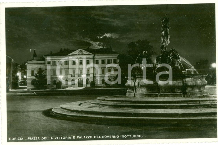 1941 GORIZIA Piazza Vittoria e Palazzo Governo veduta notturna *Cartolina FP VG