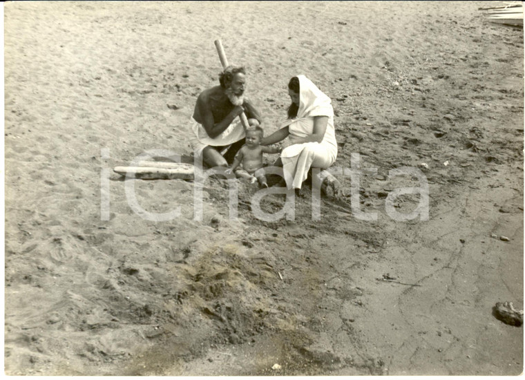 1955 ca NAPOLI Renato D'AYALA VALVA Sacra Famiglia Scena sacra *Fotografia