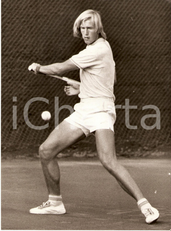 1980 circa INGHILTERRA Tennis Richard LEWIS si allena *Fotografia