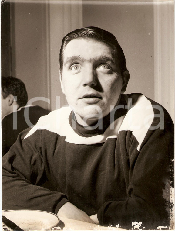 1970 ca SCOZIA Calcio NAZIONALE Bobby MURDOCH a colazione SCOTLAND *Fotografia