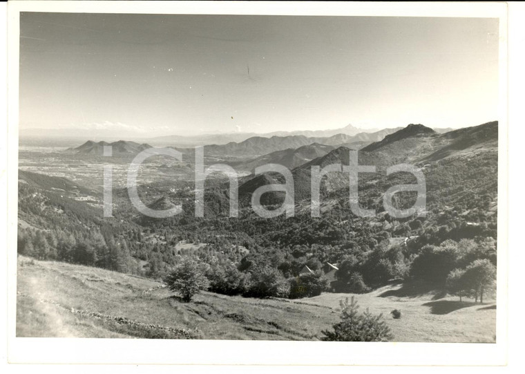 1970 ca AVIGLIANA (TO) La piana dei laghi e il MONVISO sullo sfondo *Foto HAUS