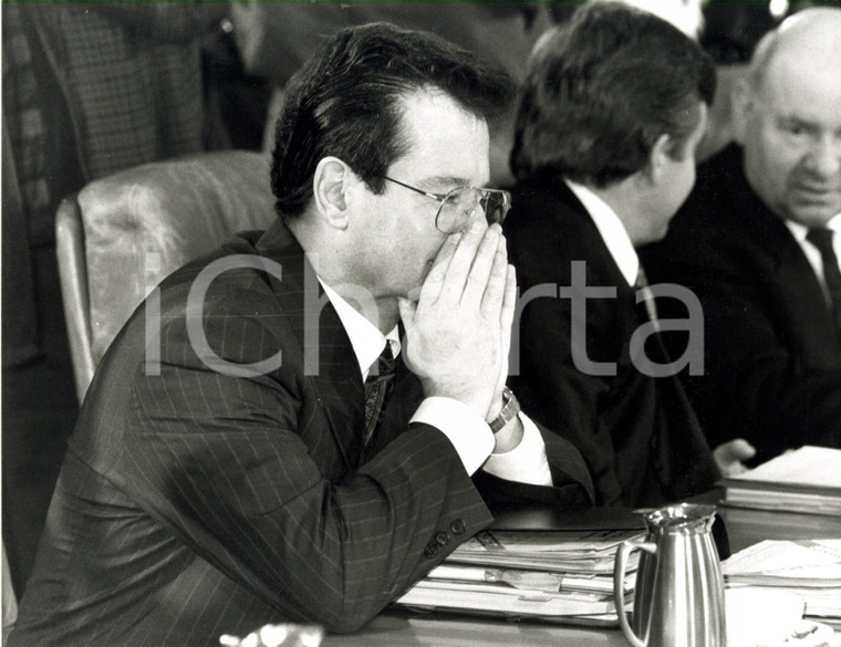 1991 BERLIN (D) Klaus KINKKEL ministro della Giustizia a una riunione di governo