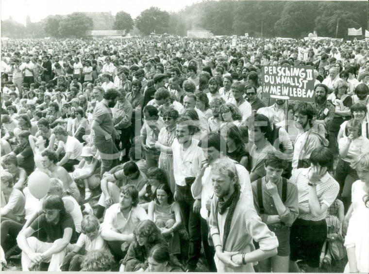 1983 KREFELD (DE) Manifestazione anti-nucleare alla PHILADELPHIADE *Fotografia