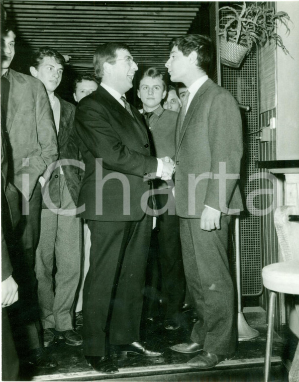 1965 ca PARIS Attore umorista Henri TISOT dopo uno spettacolo *Fotografia