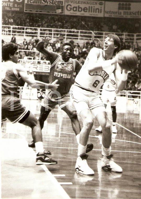 1990 ca PESARO Basket SCAVOLINI Victoria Libertas Walter MAGNIFICO *Fotografia