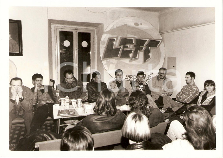 1995 ca PESARO Circolo giovanile LEFT Serata di dibattito *Fotografia