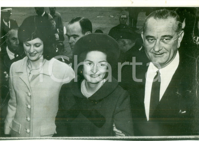 1962 USA Presidente Lyndon B. JOHNSON con moglie e figlia Fotografia DANNEGGIATA