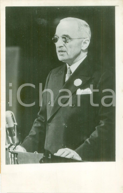 1950 WASHINGTON (USA) Presidente Harry TRUMAN durante un discorso in radio *Foto
