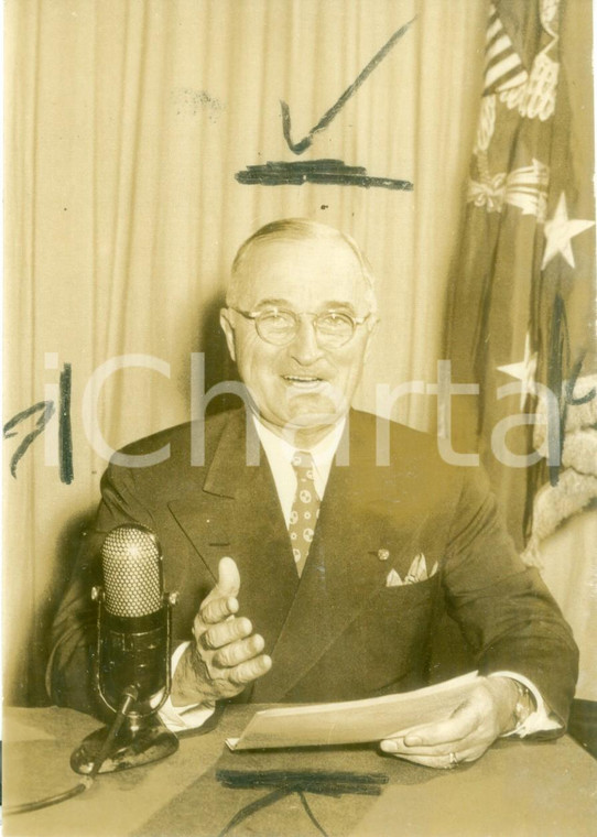 1945 WASHINGTON (USA) Presidente Harry S. TRUMAN proclama fine della guerra Foto