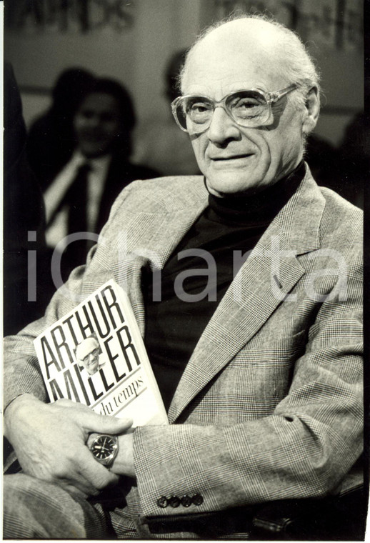 1988 PARIS Arthur MILLER et son livre Au fil du temps à APOSTROPHES sur ANTENNE2