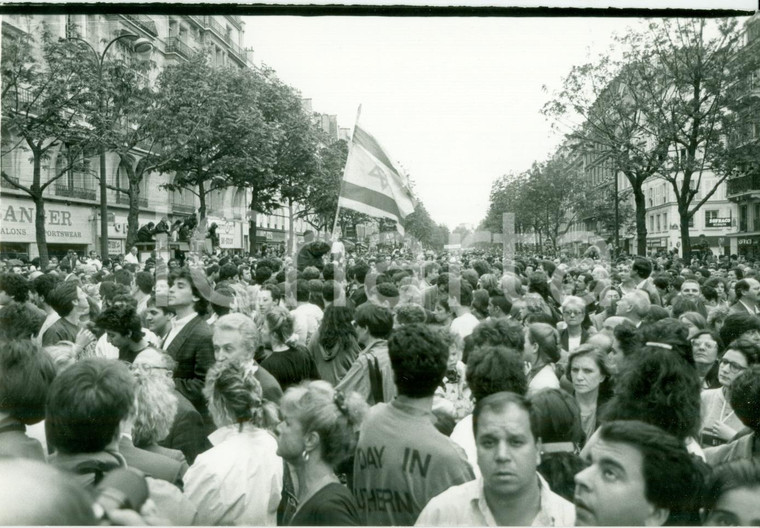 1990 PARIS Manifestazione contro profanazione cimitero ebraico di CARPENTRAS