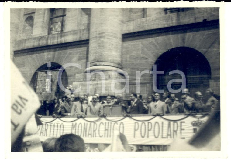 1955 MILANO Piazza AFFARI Comizio PARTITO MONARCHICO POPOLARE *Fotografia