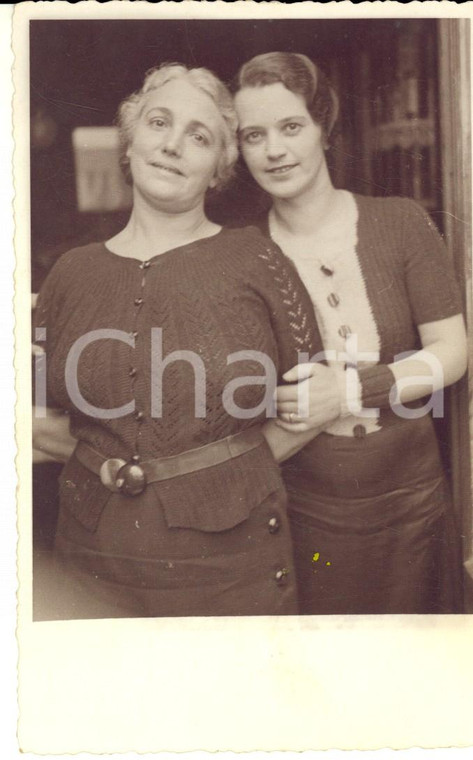 1930 ca REGGIO EMILIA Ritratto di madre e figlia *Foto cartolina VINTAGE