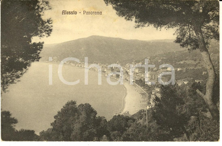 1926 ALASSIO (SV) Panorama con la spiaggia *Cartolina postale FP VG