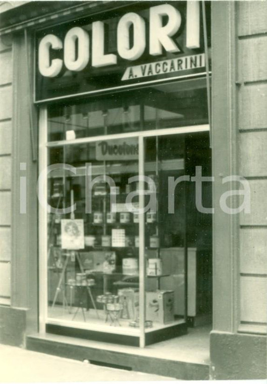 1963 MILANO Ducotone in vendita al Colorificio VACCARINI *Fotografia cm 7 x 10