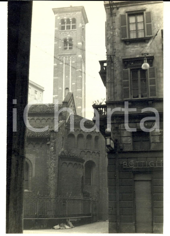 1956 MILANO Cortiletto chiesa SAN BABILA dal lato corso MONFORTE *Foto ARTISTICA