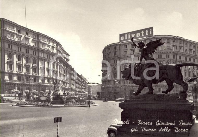 1955 ca NAPOLI Piazza Giovanni BOVIO con cartelloni PERUGINA e OLIVETTI *FG NV