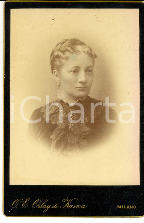 1900 ca MILANO Donna con colletto in pizzo nero *Fotografia ORLAY DE KARWA 