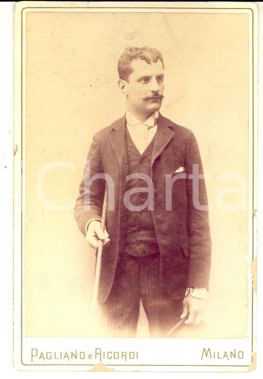 1890 ca MILANO Ritratto maschile con bastone da passeggio *PAGLIANO E RICORDI