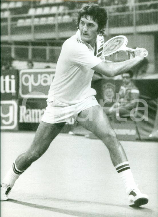 1980 ca MILANO Tennis José HIGUERAS durante un set alla RAMAZZOTTI CUP *Foto