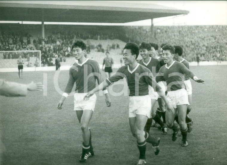 1966 MIDDLESBROUGH (UK) Mondiali ITALIA - COREA Coreani esultano per vittoria