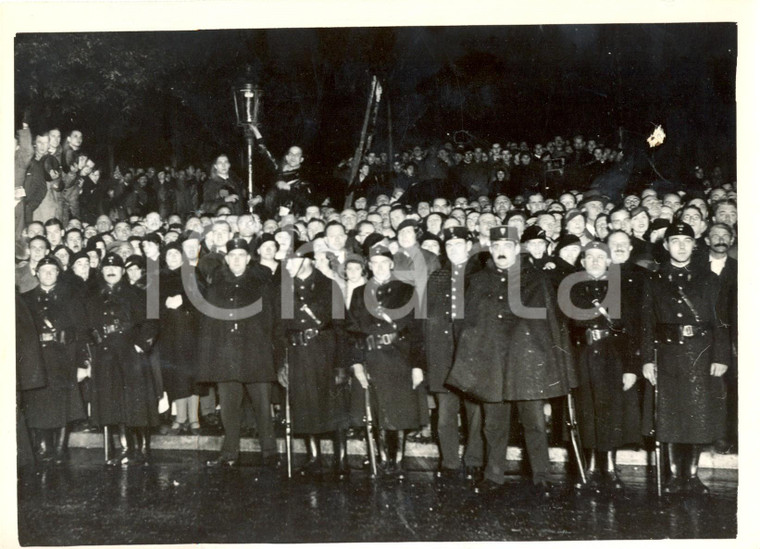 1934 PARIS CHAMPS ELYSEES Folla durante la cerimonia per Alessandro I JUGOSLAVIA