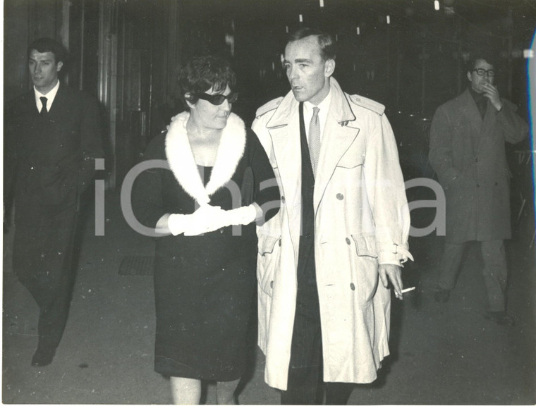1960 ROMA VIA VITTORIO VENETO Peter Howard VANDERBILT e Rita GUARINO (?)