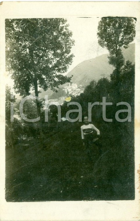 1913 LANZO TORINESE Giovane ragazza in tuta da corsa su una collina *Cartolina