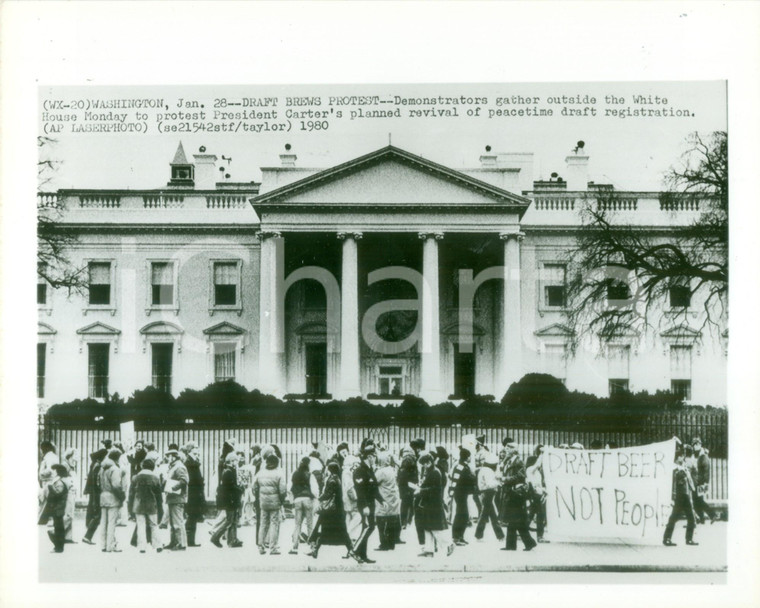 1980 WASHINGTON (USA) Manifestanti alla Casa Bianca vs coscrizione *Fotografia