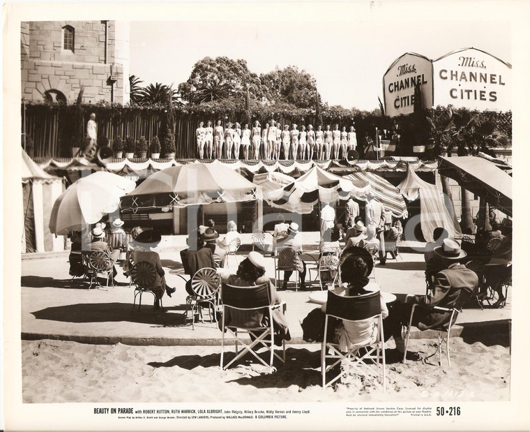 1950 BEAUTY ON PARADE Pubblico alla premiazione di MISS CHANNEL CITIES *Foto