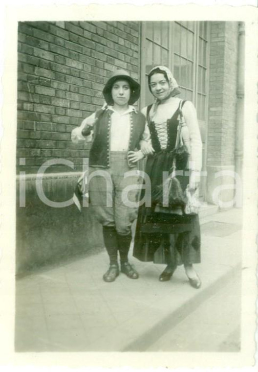 1934 FRANCE Spettacolo SON REGARD Attrici in costume gitano *Foto cm 6 x 8