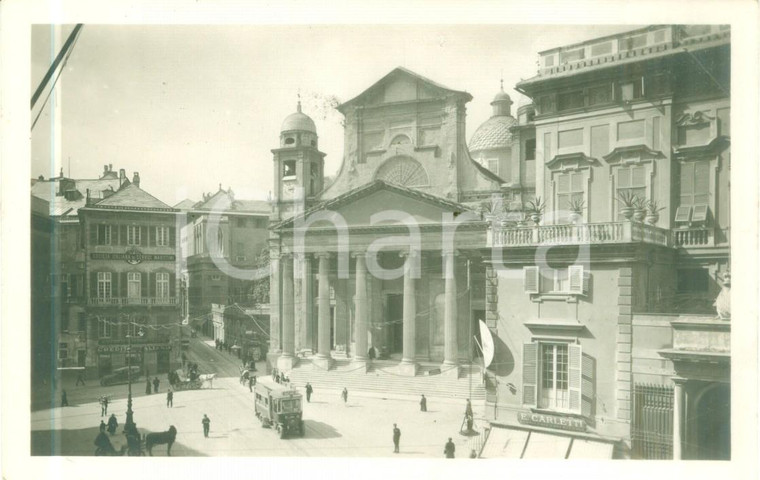 1935 ca GENOVA Piazza e Chiesa dell'Annunziata con corriera *Cartolina FP NV