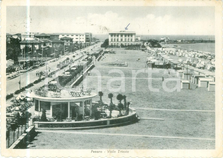 1957 PESARO La spiaggia lungo Viale TRIESTE *Cartolina FG VG