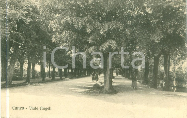 1928 CUNEO Donne a passeggio in Viale ANGELI *Cartolina FP VG